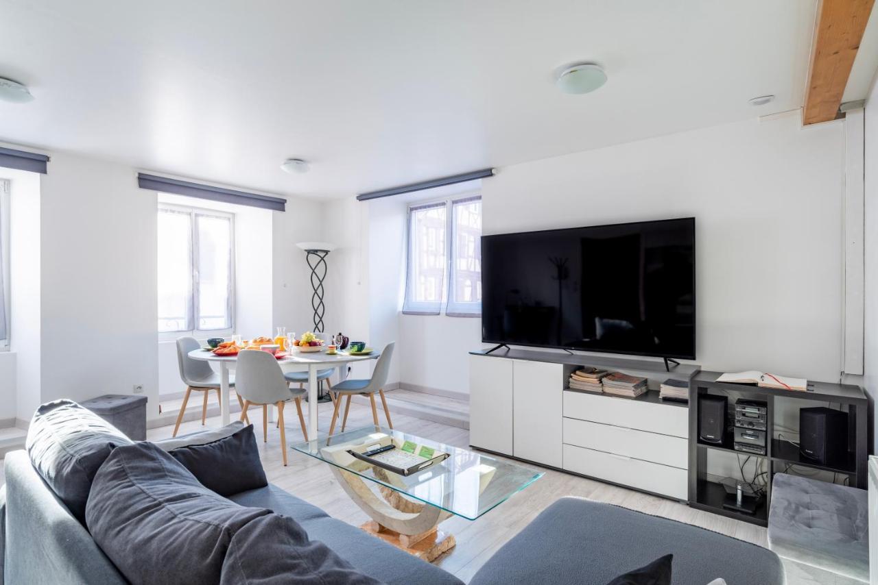 Gite Le Carpe Diem - Classe 3 Etoiles - Centre Ville - Wifi - Netflix Marmoutier 외부 사진